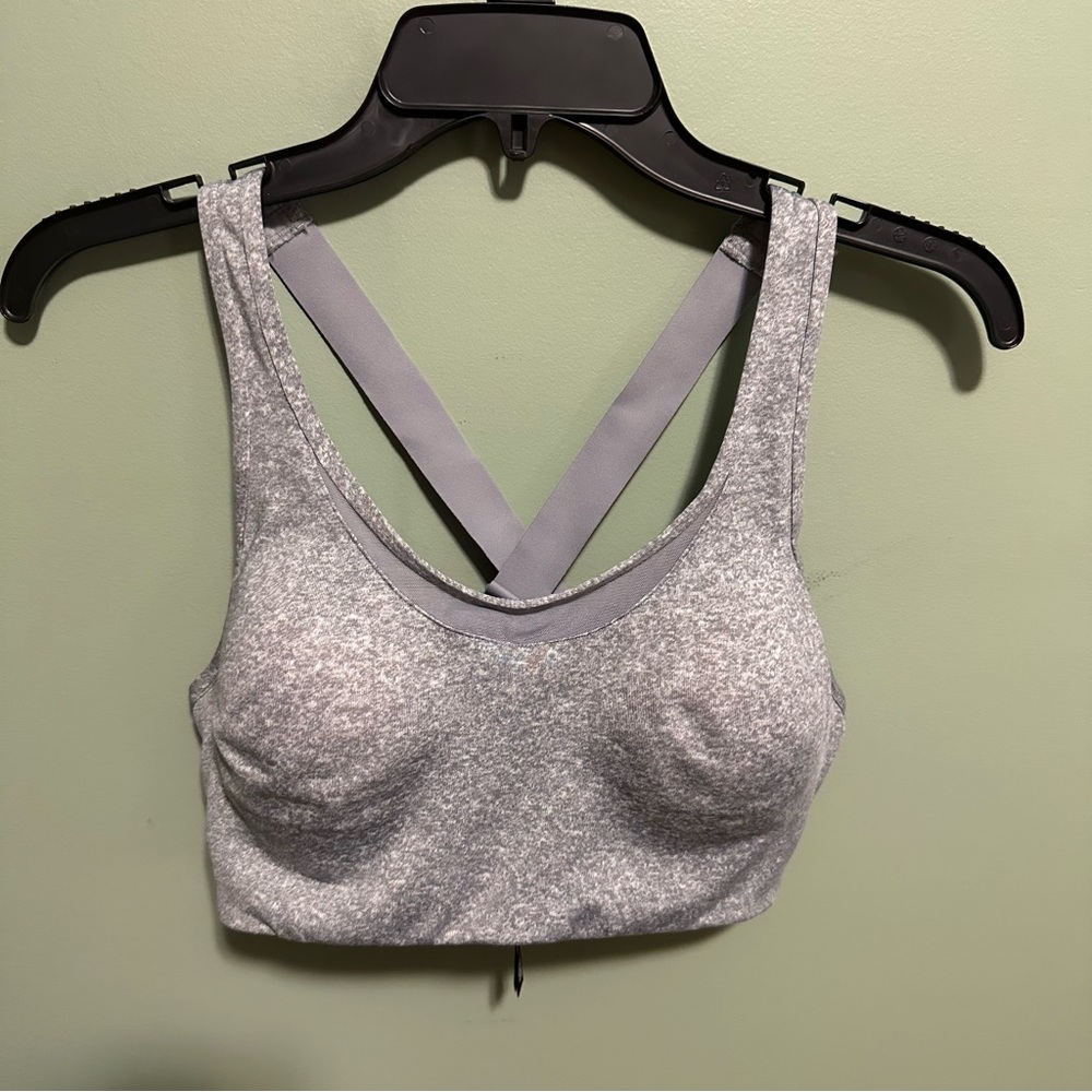 Pink by Victoria’s Secret sports bra